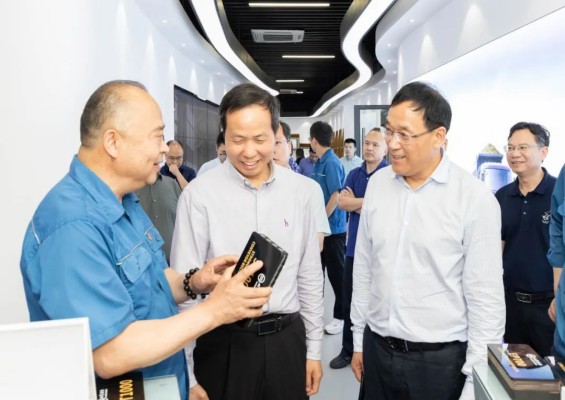 1747875535265488397B.jpg 640 (1).jpg